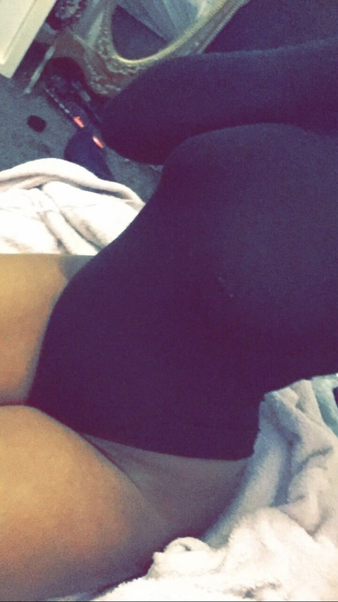 queenoflegss onlyfans leaked picture 2