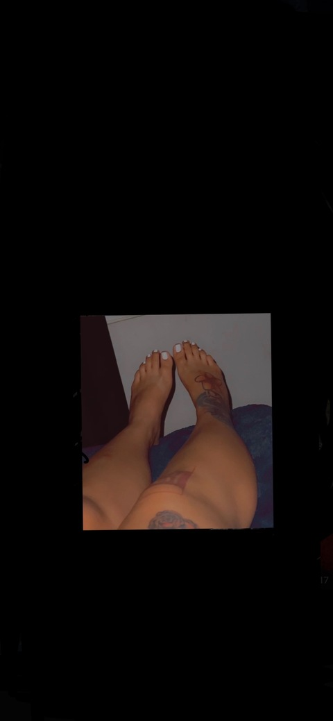 queenriri88 onlyfans leaked picture 2