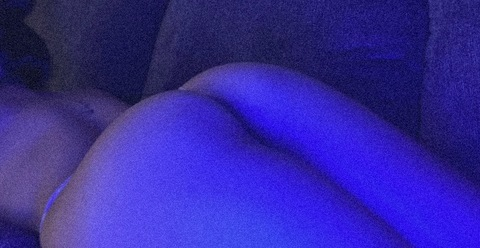 selena.valentinaxxx onlyfans leaked picture 2