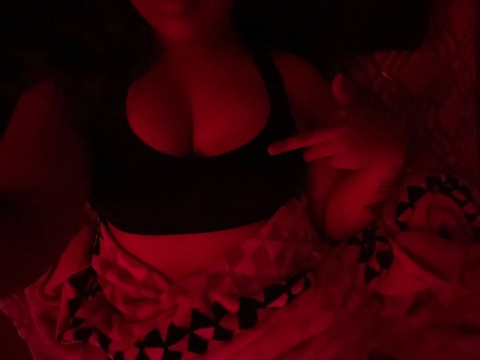sexylatina42000 onlyfans leaked picture 1