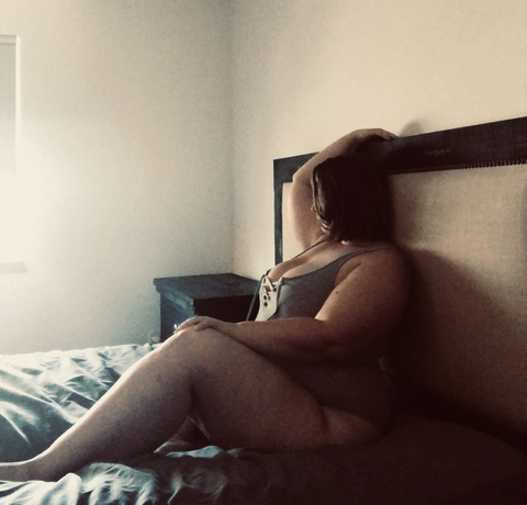 sexymommaj onlyfans leaked picture 1