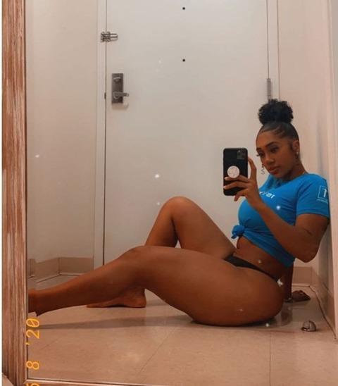 sophieflight onlyfans leaked picture 1