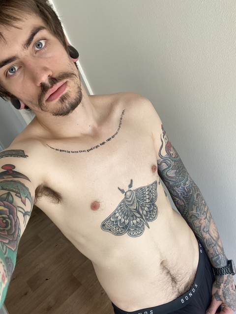 sparticus796 onlyfans leaked picture 1