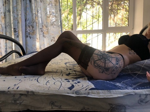 stella_vinks onlyfans leaked picture 1