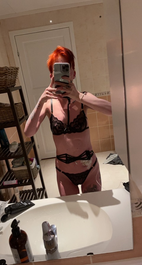 sweetbabygirlxxx2.0 onlyfans leaked picture 2