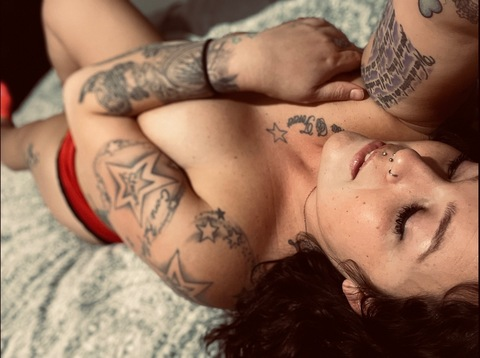 tatted_rae onlyfans leaked picture 1