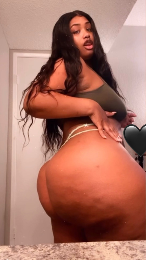 theemuvababe onlyfans leaked picture 2