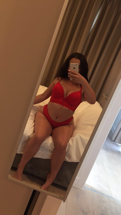 trixie_maexox onlyfans leaked picture 2