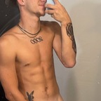 twhitt4 onlyfans leaked picture 1