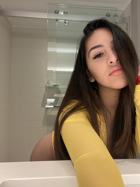 xorinaa onlyfans leaked picture 1