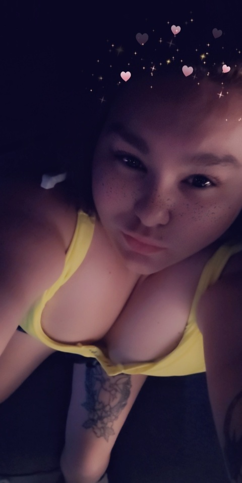 xoxoriexoxo19 onlyfans leaked picture 2