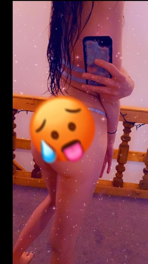 yum_yum121 onlyfans leaked picture 1